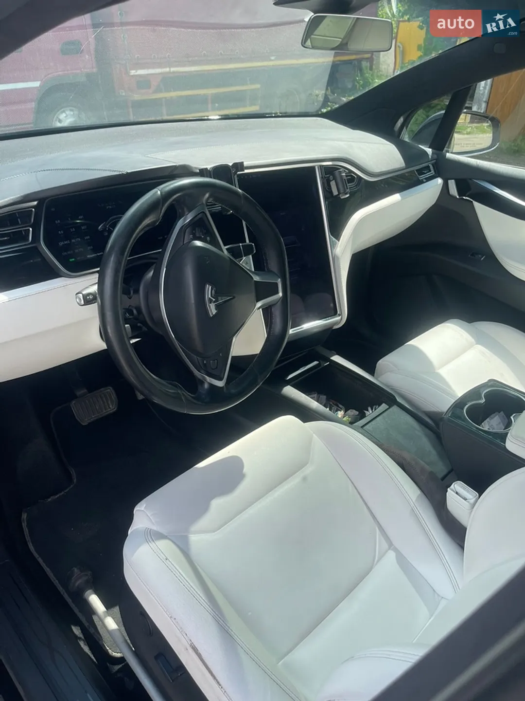 2017 Tesla Model X - мініатюра 10