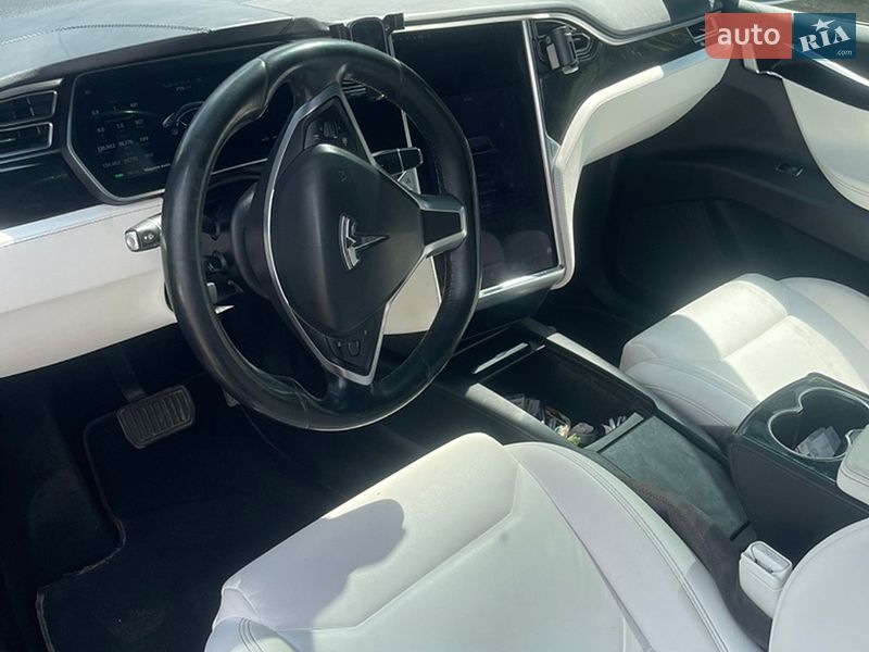 Внедорожник / Кроссовер Tesla Model X 2017 в Харькове