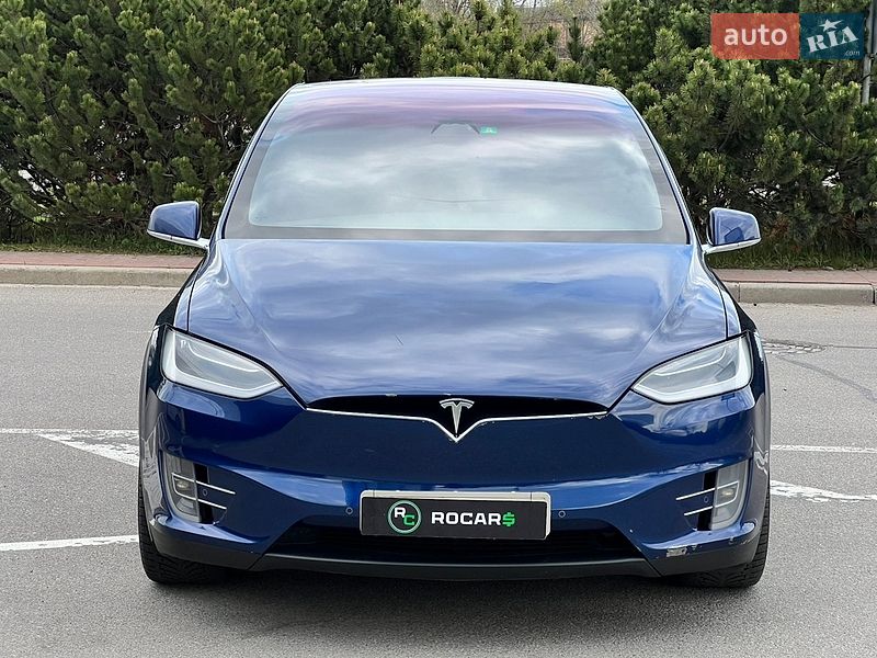 Позашляховик / Кросовер Tesla Model X 2018 в Києві