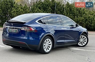 Позашляховик / Кросовер Tesla Model X 2018 в Києві