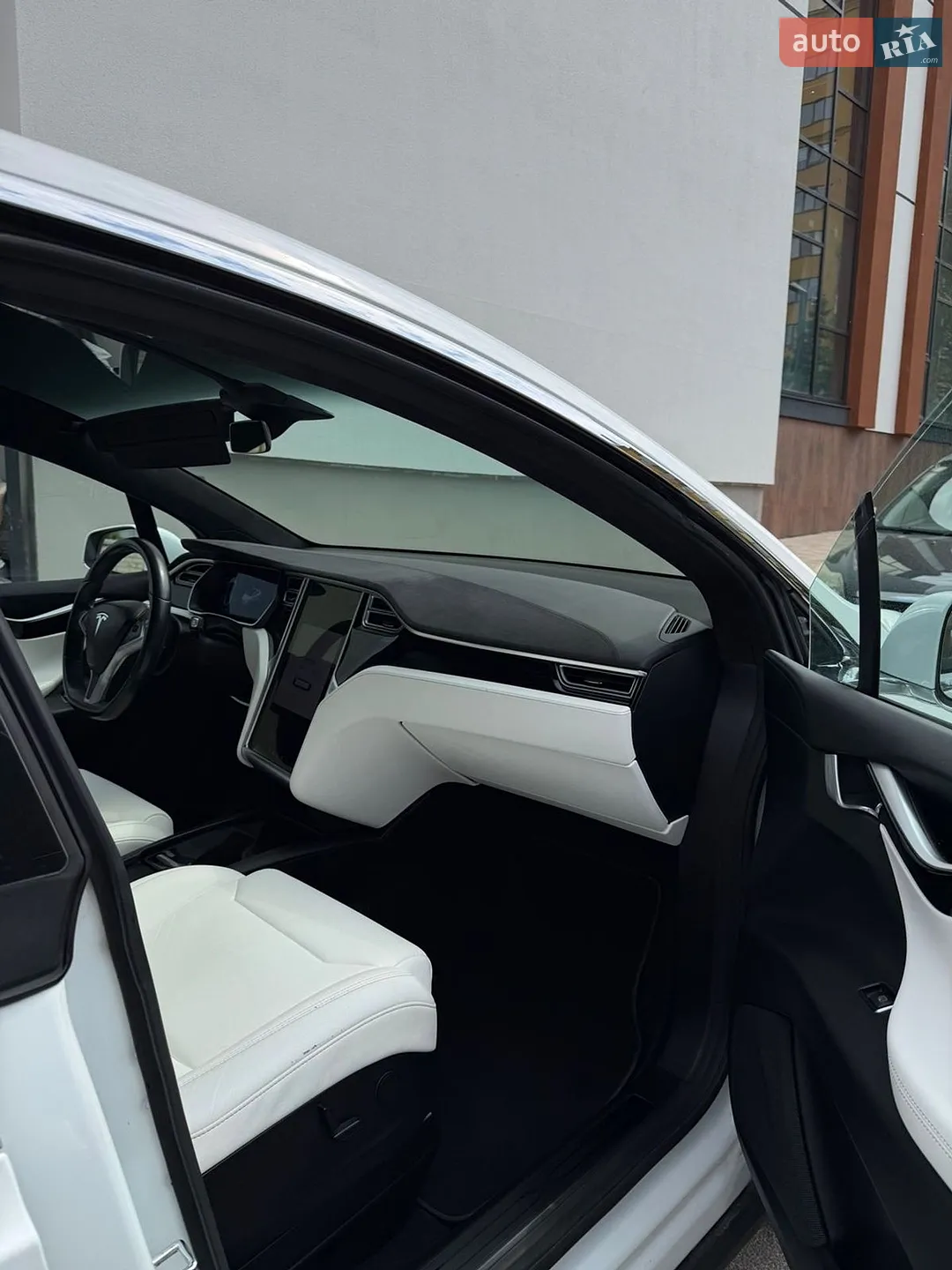 2017 Tesla Model X - мініатюра 6