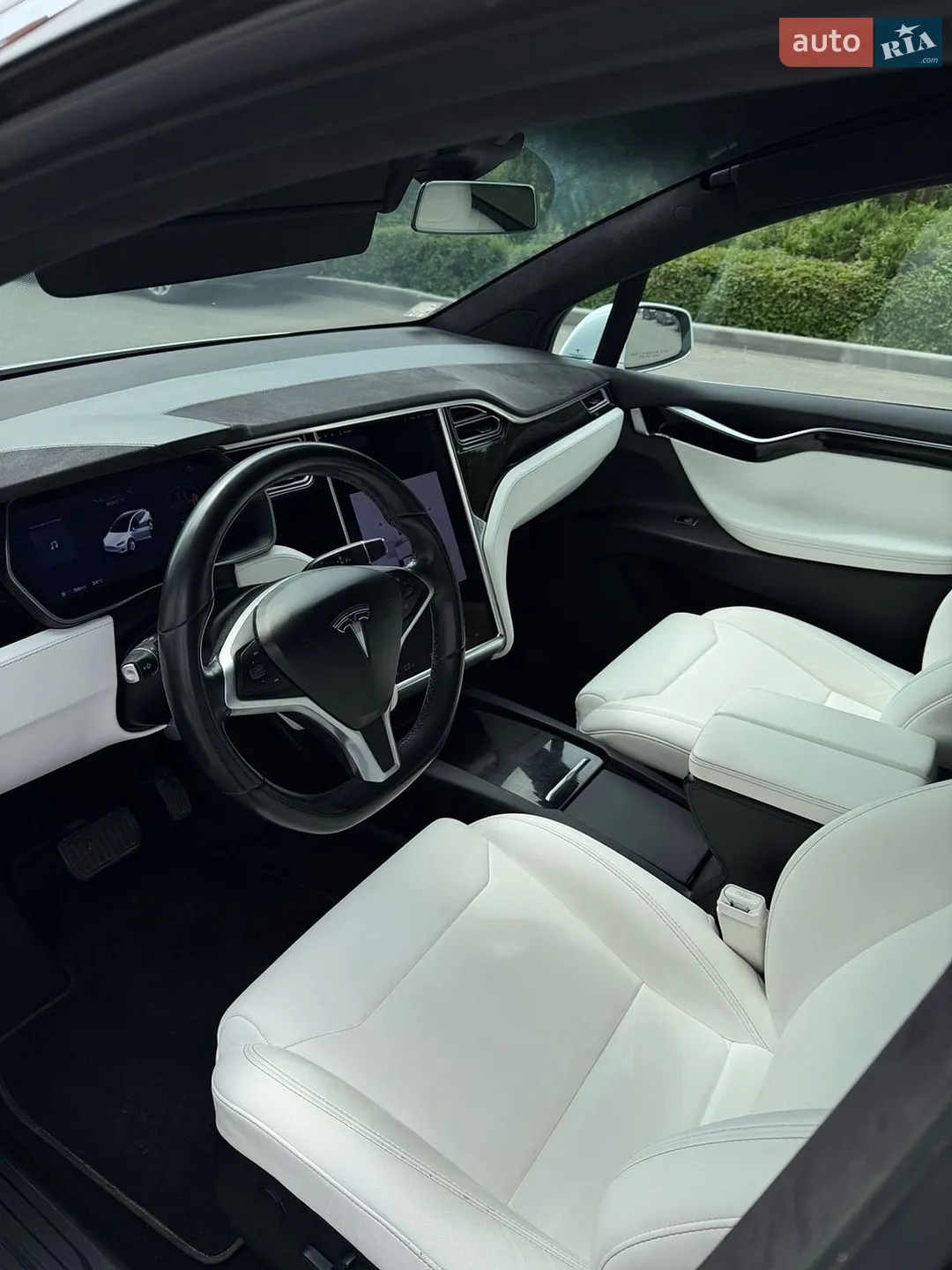 2017 Tesla Model X - мініатюра 8