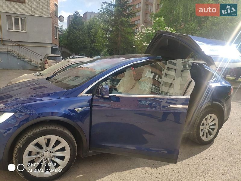 Внедорожник / Кроссовер Tesla Model X 2016 в Львове