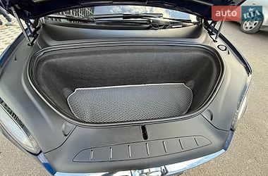 Внедорожник / Кроссовер Tesla Model X 2018 в Киеве