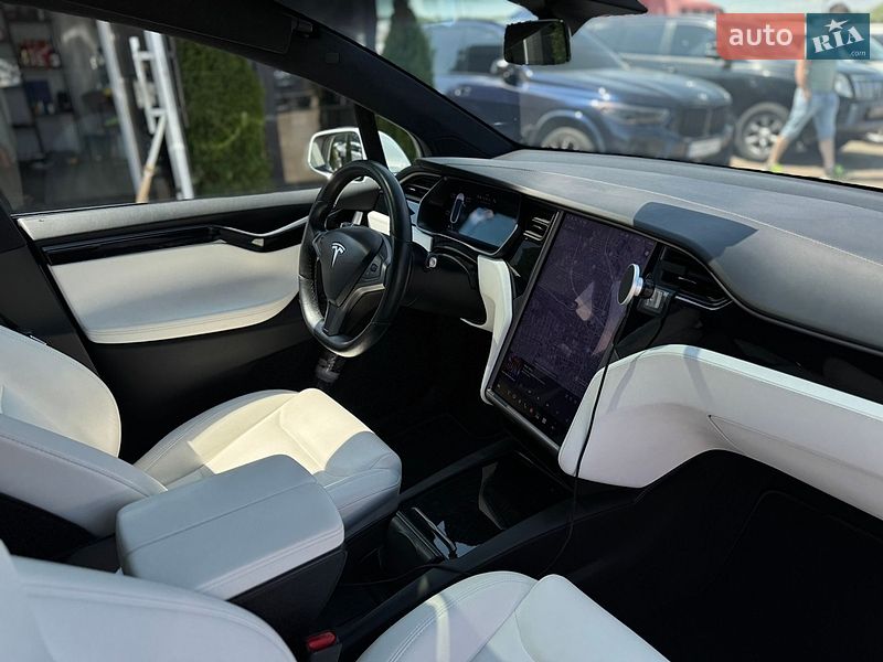 Позашляховик / Кросовер Tesla Model X 2020 в Києві