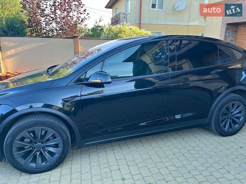 Внедорожник / Кроссовер Tesla Model X 2017 в Львове фото 2 Внедорожник / Кроссовер Tesla Model X 2017 в Львове