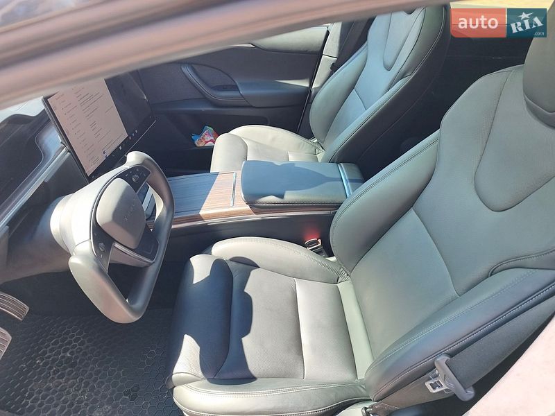 Внедорожник / Кроссовер Tesla Model X 2023 в Киеве