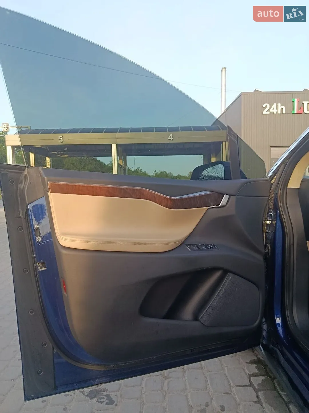 2017 Tesla Model X - мініатюра 23