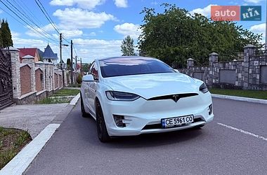 Внедорожник / Кроссовер Tesla Model X 2016 в Черновцах