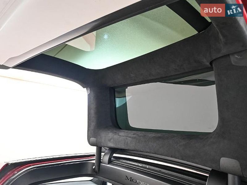 Внедорожник / Кроссовер Tesla Model X 2017 в Тернополе