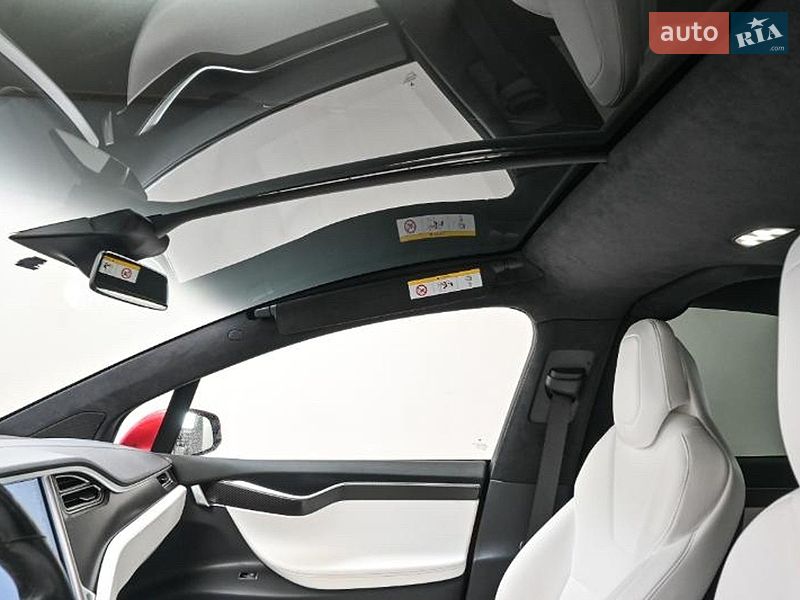 Внедорожник / Кроссовер Tesla Model X 2017 в Тернополе