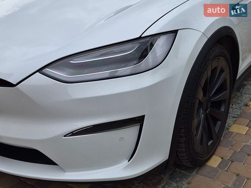 Внедорожник / Кроссовер Tesla Model X 2022 в Киеве