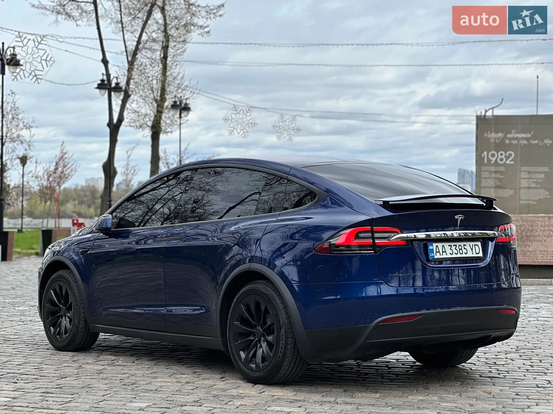 2017 Tesla Model X - мініатюра 13