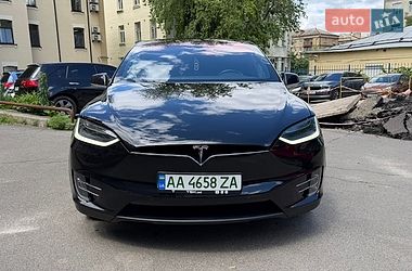 Внедорожник / Кроссовер Tesla Model X 2016 в Киеве