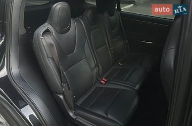 Позашляховик / Кросовер Tesla Model X 2017 в Києві
