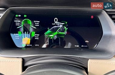 Позашляховик / Кросовер Tesla Model X 2018 в Львові