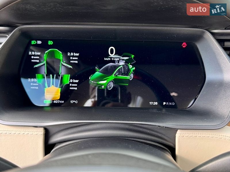 Позашляховик / Кросовер Tesla Model X 2018 в Львові