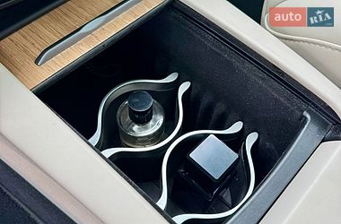 Позашляховик / Кросовер Tesla Model X 2018 в Львові
