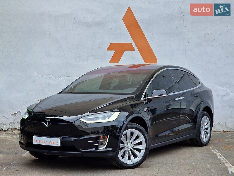 Tesla Model X 2017