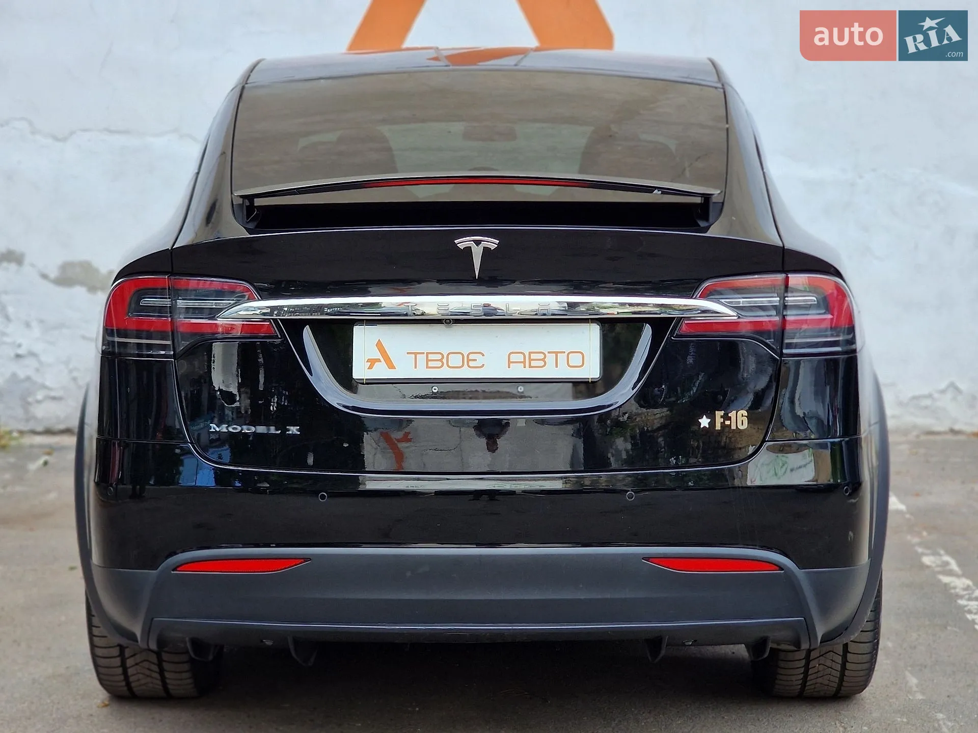 2017 Tesla Model X - мініатюра 32