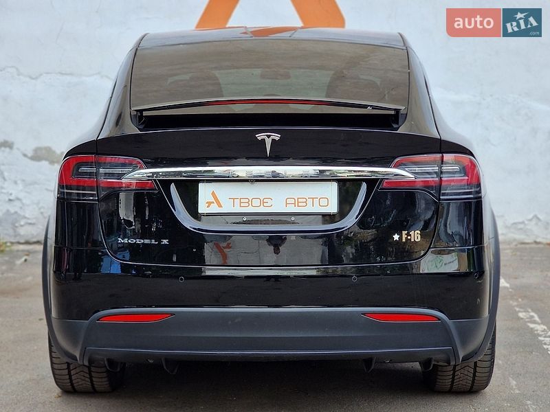 Внедорожник / Кроссовер Tesla Model X 2017 в Одессе