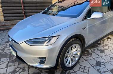 Внедорожник / Кроссовер Tesla Model X 2018 в Виннице