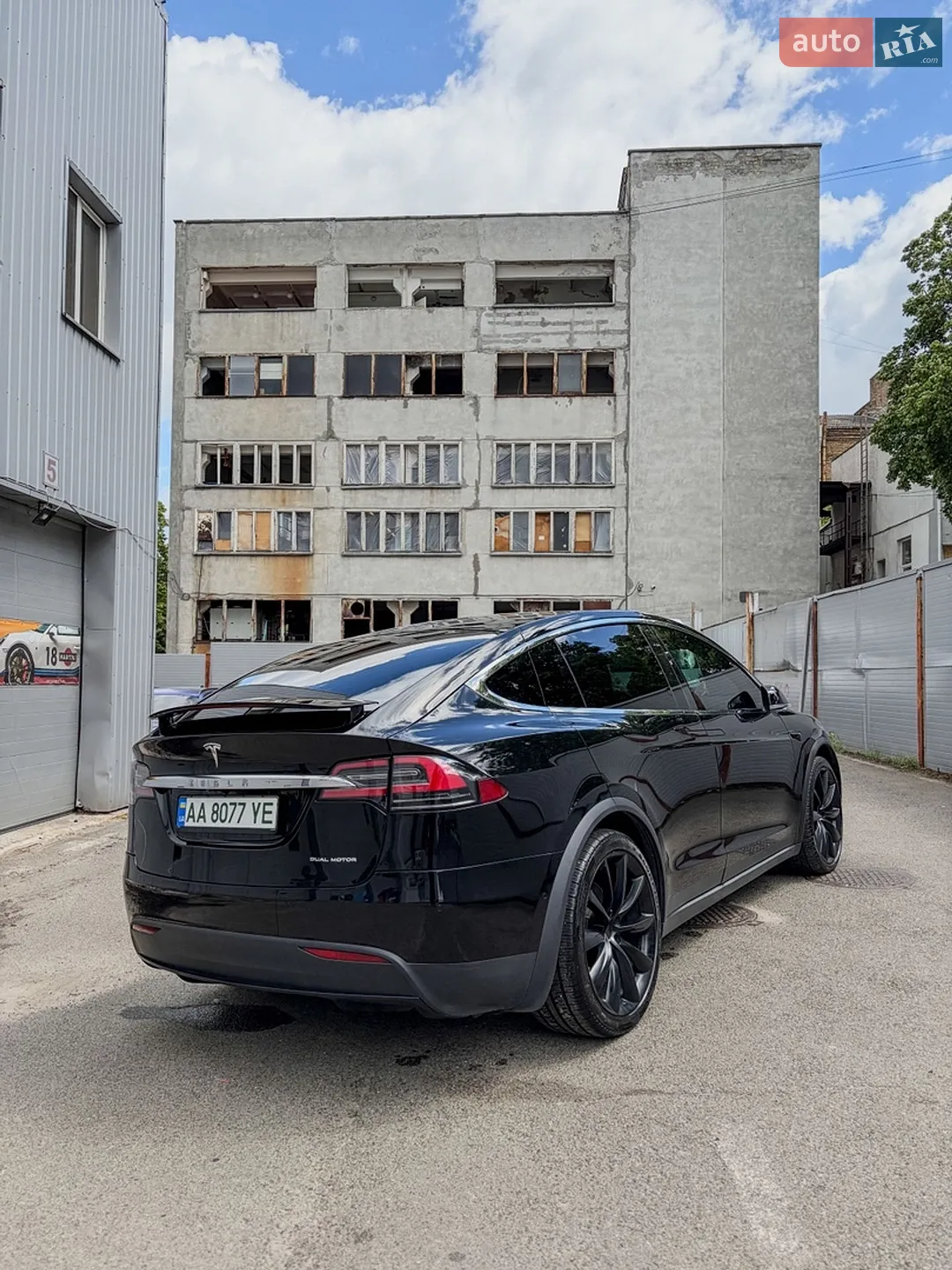 2020 Tesla Model X - мініатюра 3