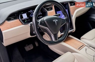Внедорожник / Кроссовер Tesla Model X 2020 в Киеве