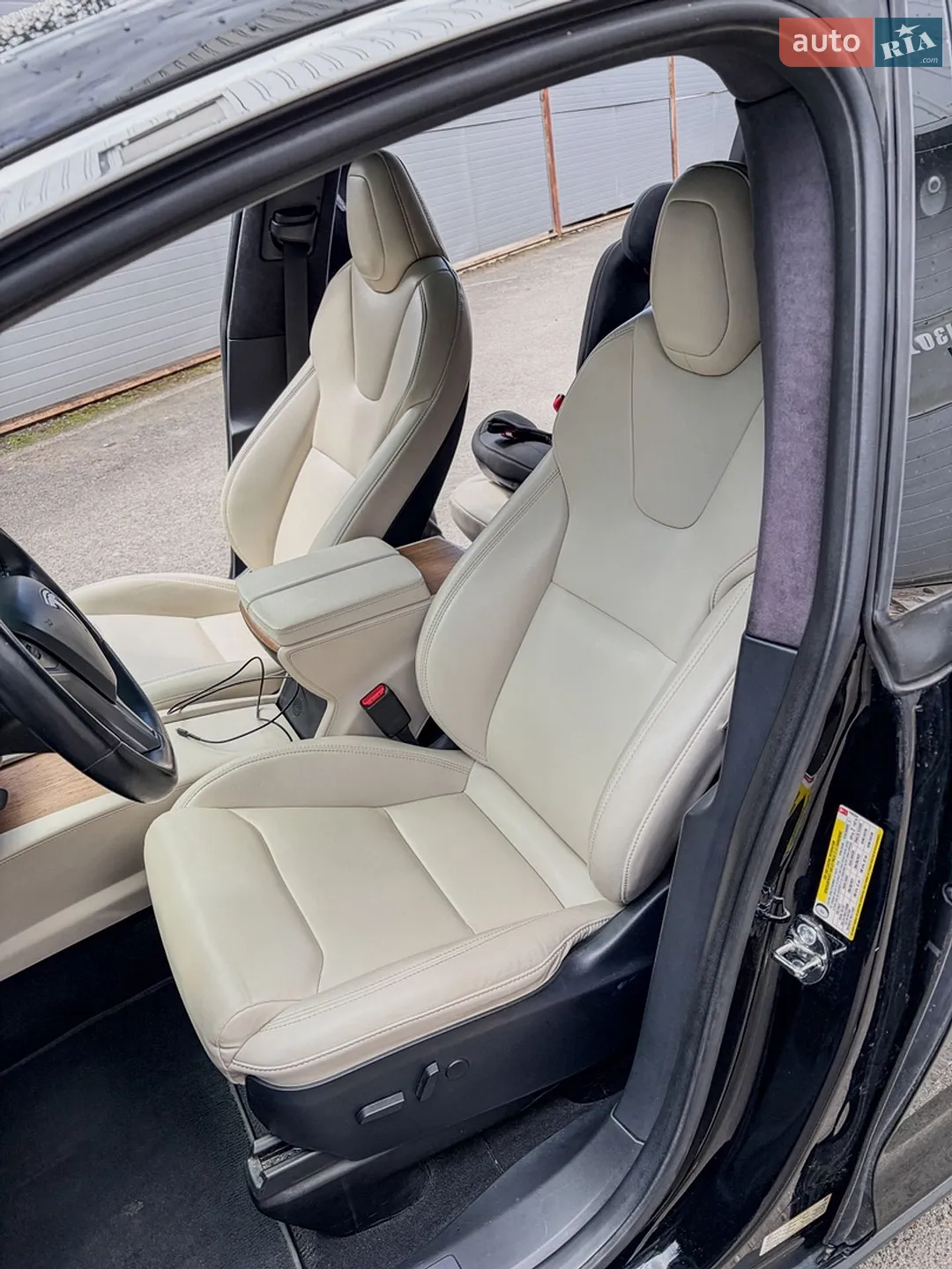 2020 Tesla Model X - мініатюра 25