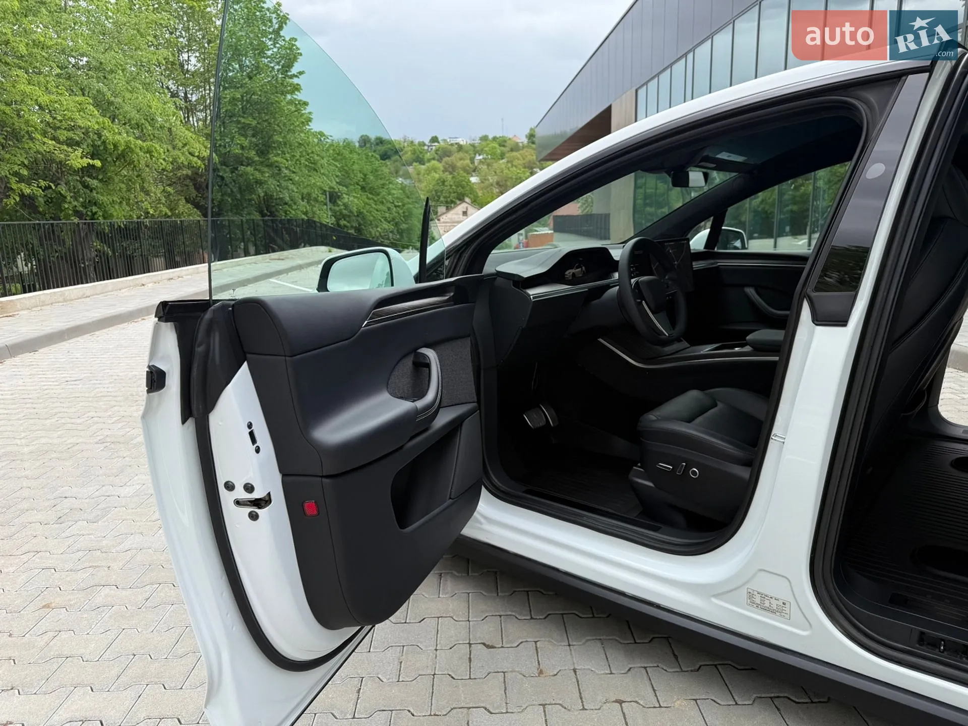 2023 Tesla Model X - мініатюра 19