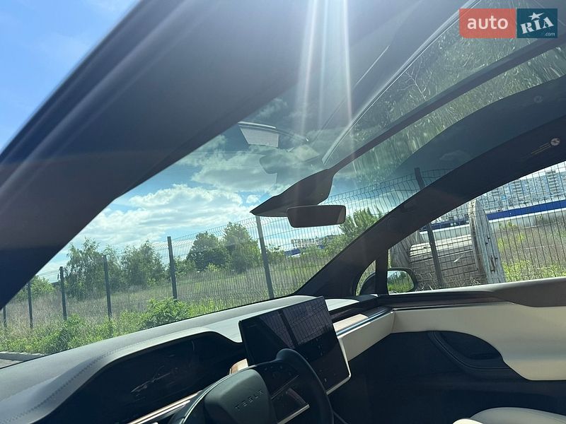 Внедорожник / Кроссовер Tesla Model X 2022 в Киеве