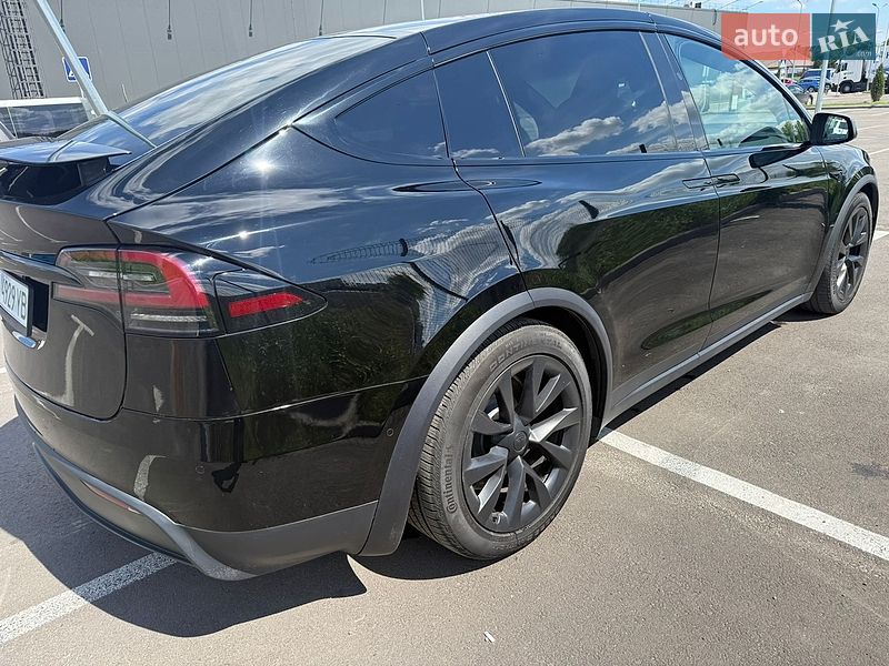 Внедорожник / Кроссовер Tesla Model X 2022 в Киеве