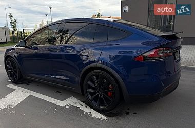 Внедорожник / Кроссовер Tesla Model X 2019 в Киеве