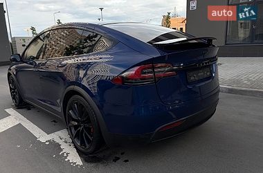 Внедорожник / Кроссовер Tesla Model X 2019 в Киеве