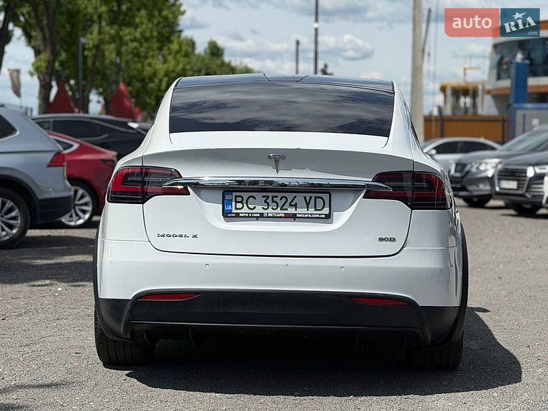 Внедорожник / Кроссовер Tesla Model X 2016 в Львове