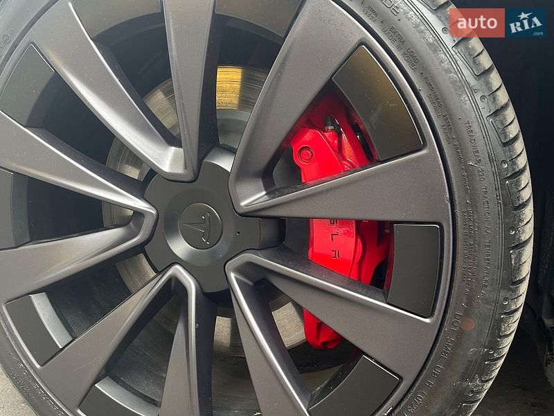 Внедорожник / Кроссовер Tesla Model X 2022 в Киеве