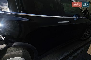 Внедорожник / Кроссовер Tesla Model X 2019 в Львове