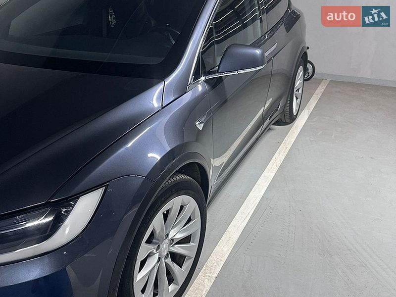 Внедорожник / Кроссовер Tesla Model X 2018 в Одессе фото 2 Внедорожник / Кроссовер Tesla Model X 2018 в Одессе