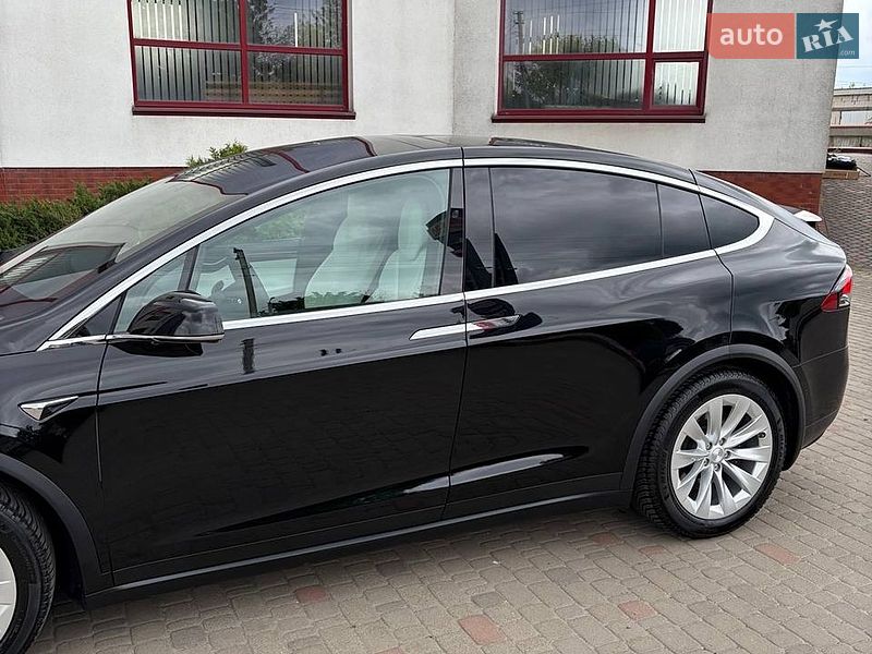 Внедорожник / Кроссовер Tesla Model X 2019 в Луцке фото 22 Внедорожник / Кроссовер Tesla Model X 2019 в Луцке