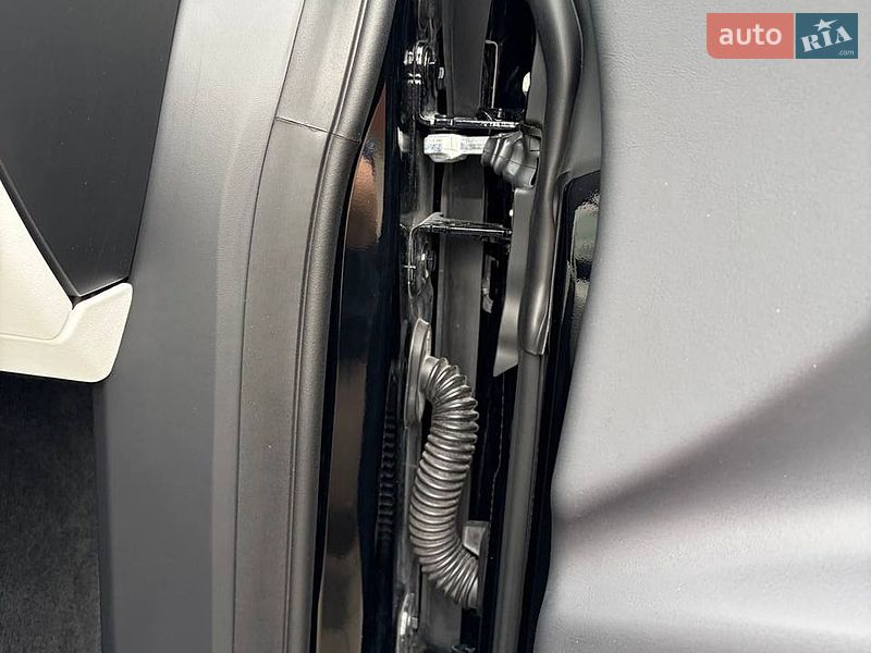 Внедорожник / Кроссовер Tesla Model X 2019 в Луцке фото 38 Внедорожник / Кроссовер Tesla Model X 2019 в Луцке