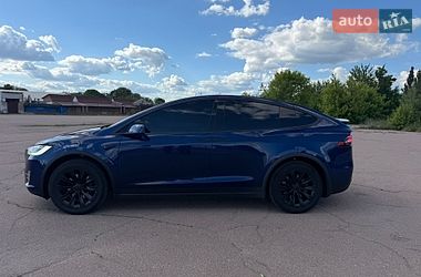 Внедорожник / Кроссовер Tesla Model X 2019 в Прилуках