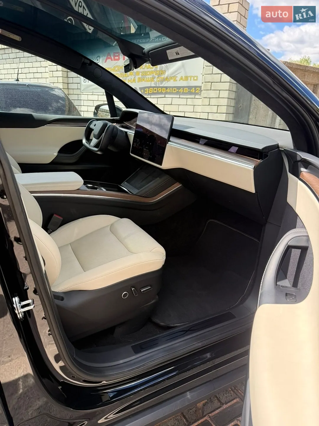 2022 Tesla Model X - мініатюра 16