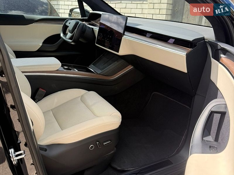 Внедорожник / Кроссовер Tesla Model X 2022 в Харькове
