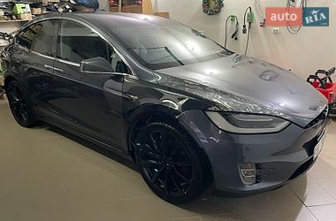 Позашляховик / Кросовер Tesla Model X 2018 в Бродах