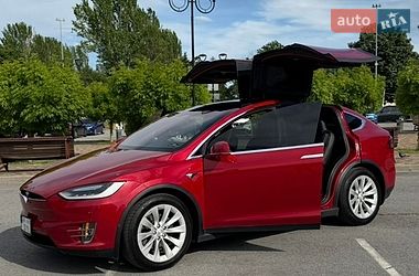 Внедорожник / Кроссовер Tesla Model X 2018 в Запорожье