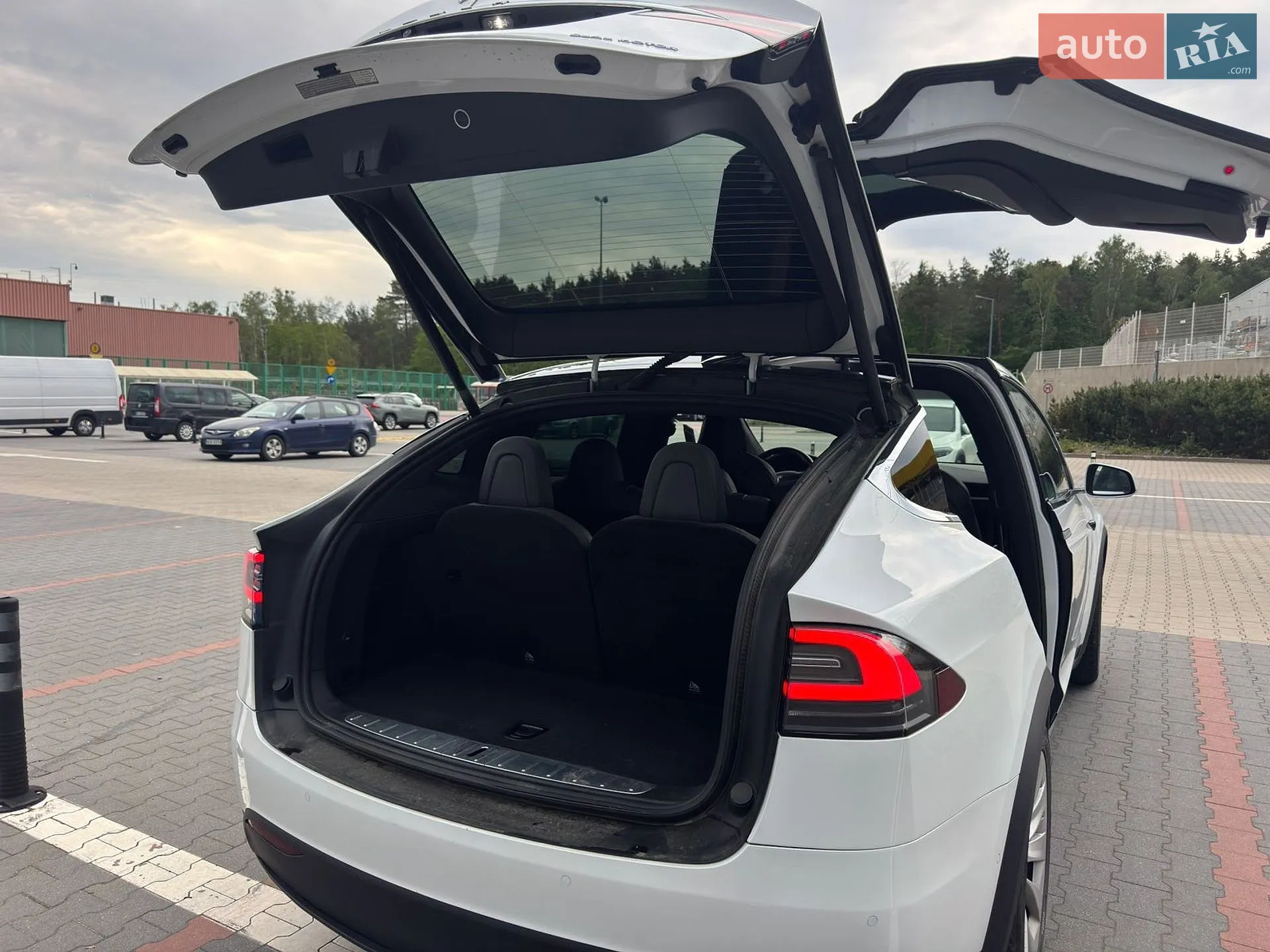 2018 Tesla Model X - мініатюра 6