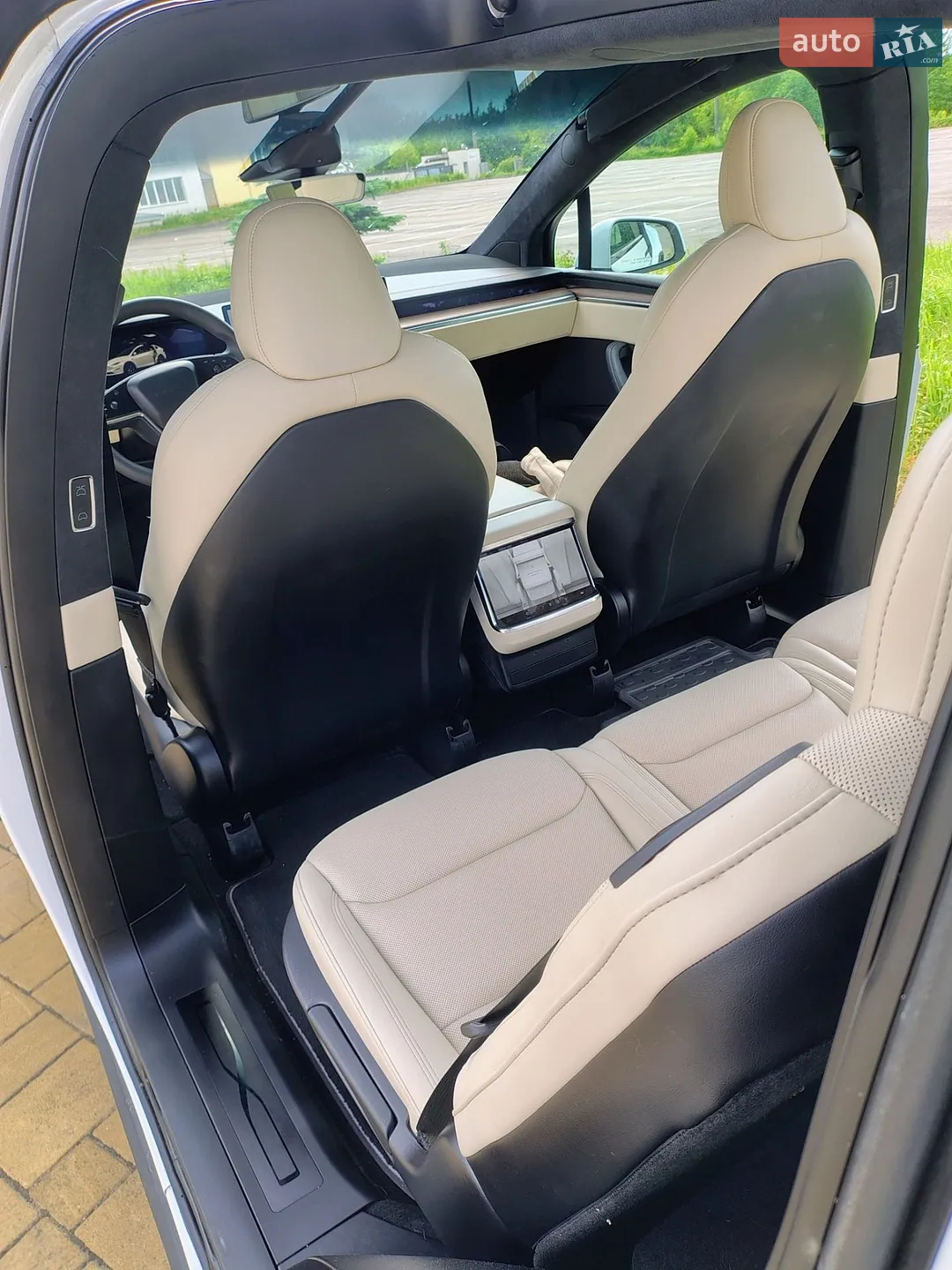 2022 Tesla Model X - мініатюра 10
