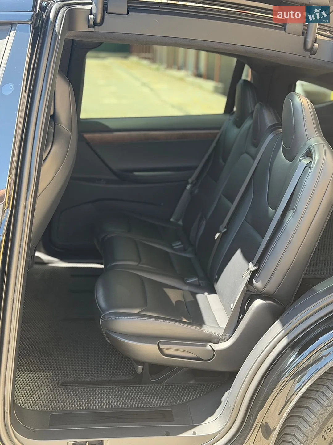 2020 Tesla Model X - мініатюра 9