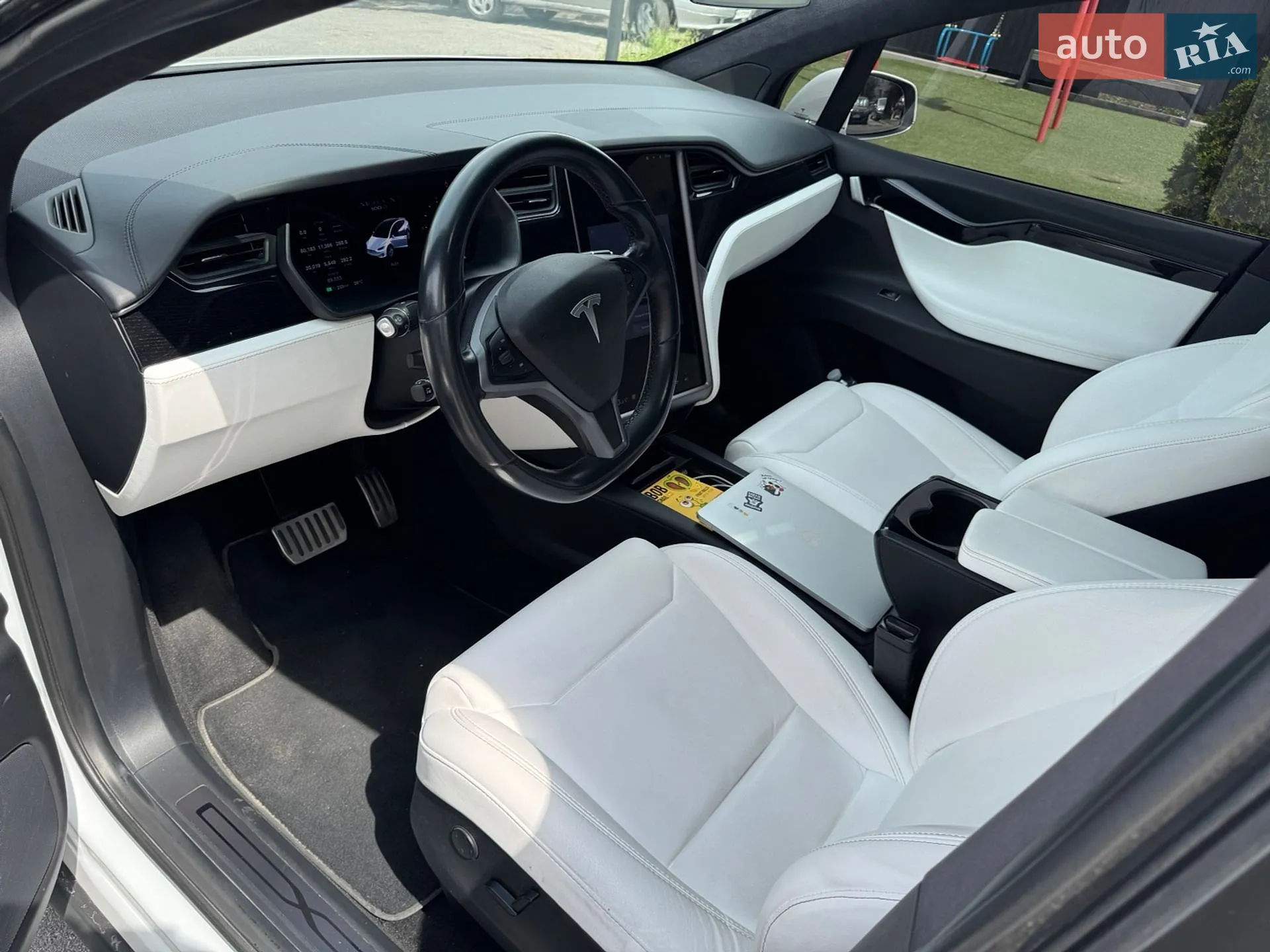 2018 Tesla Model X - мініатюра 10