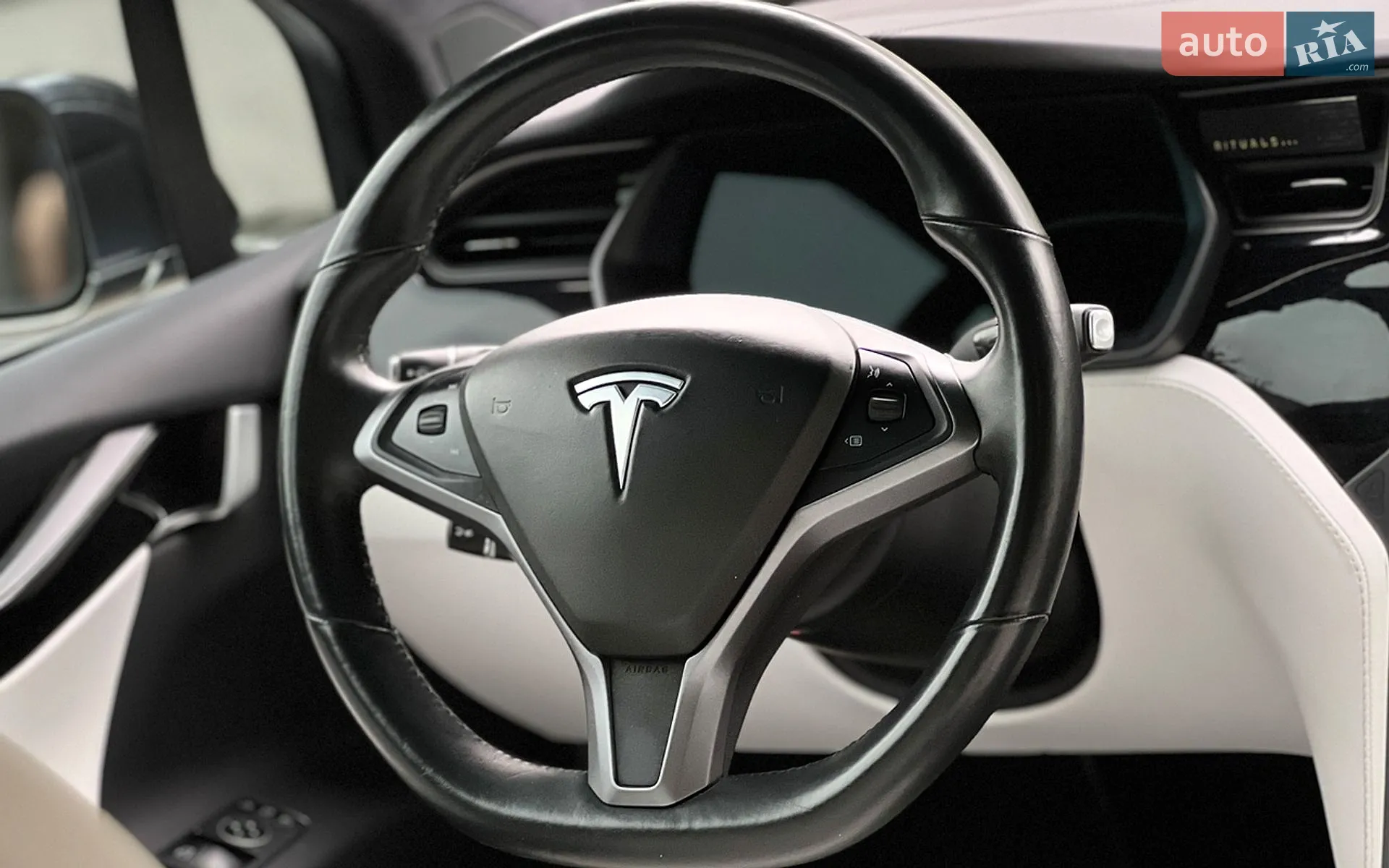 2020 Tesla Model X - мініатюра 19